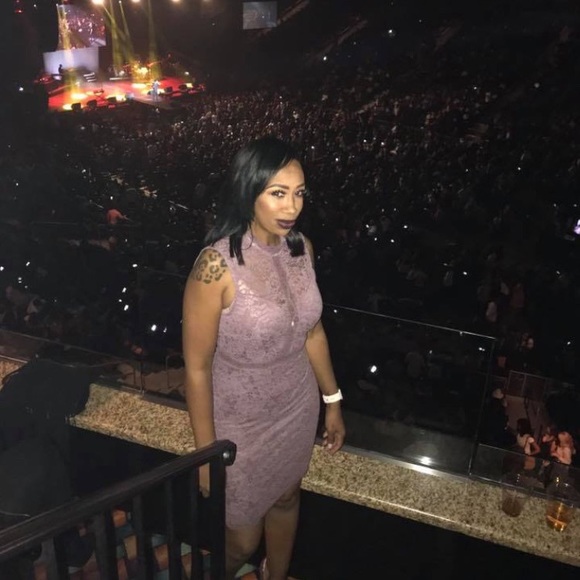 Meet your Posher, HER TAGZ - Picture 9 of 15